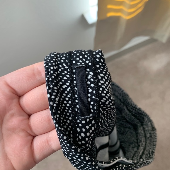 lulu lemon size 8 leggings - Picture 2 of 3